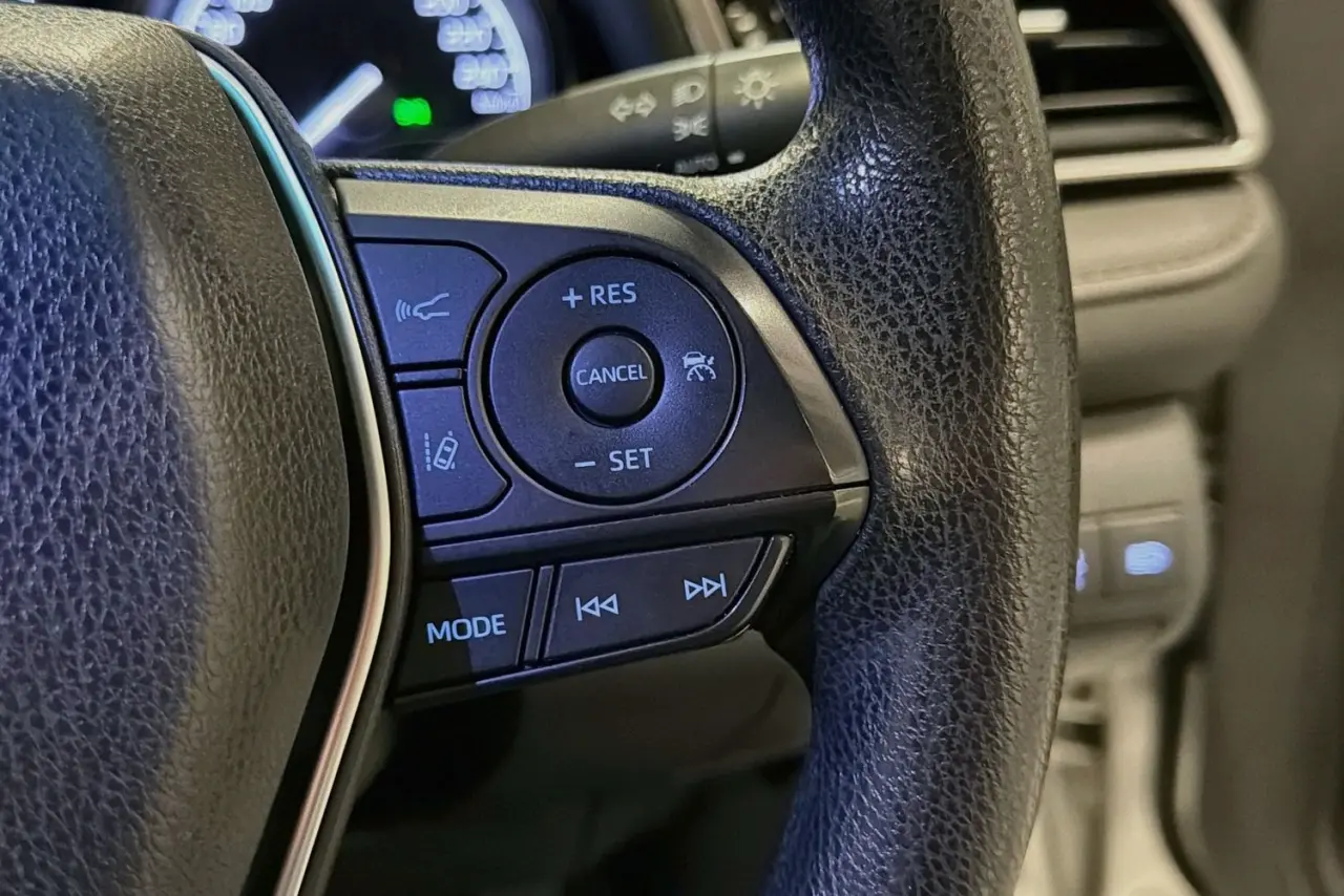 2022 Toyota Camry Gallery Image 20
