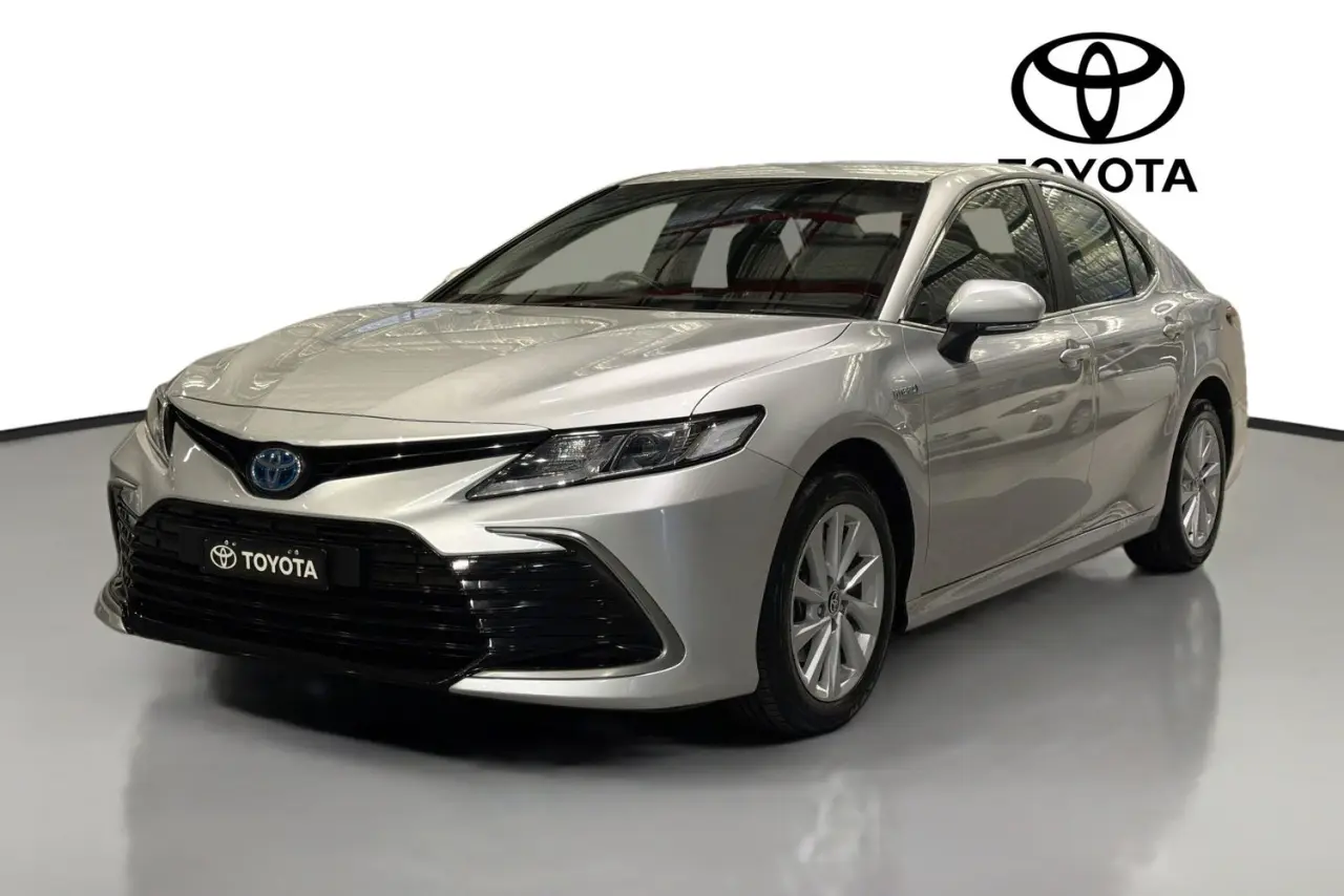 2022 Toyota Camry Gallery Image 4