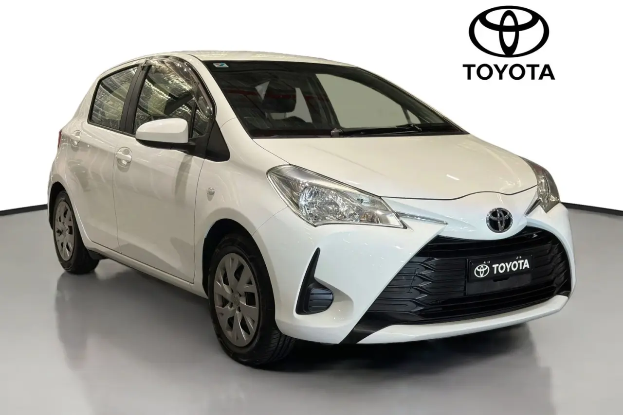 2017 Toyota Yaris Image
