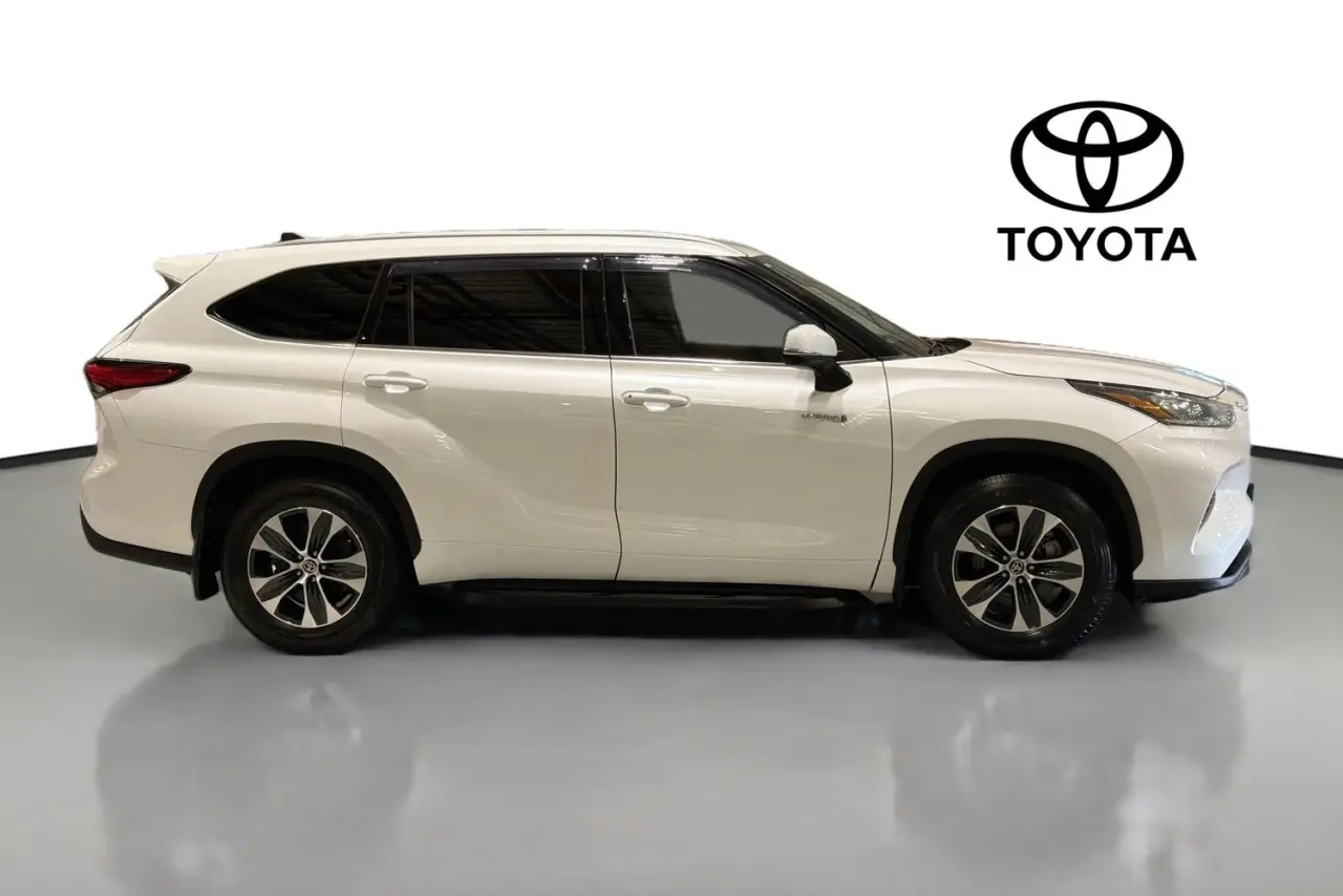 2022 Toyota Kluger Gallery Image 11