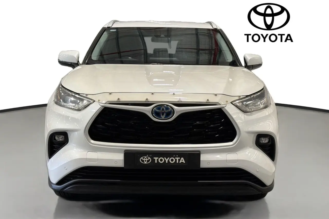 2022 Toyota Kluger Gallery Image 2