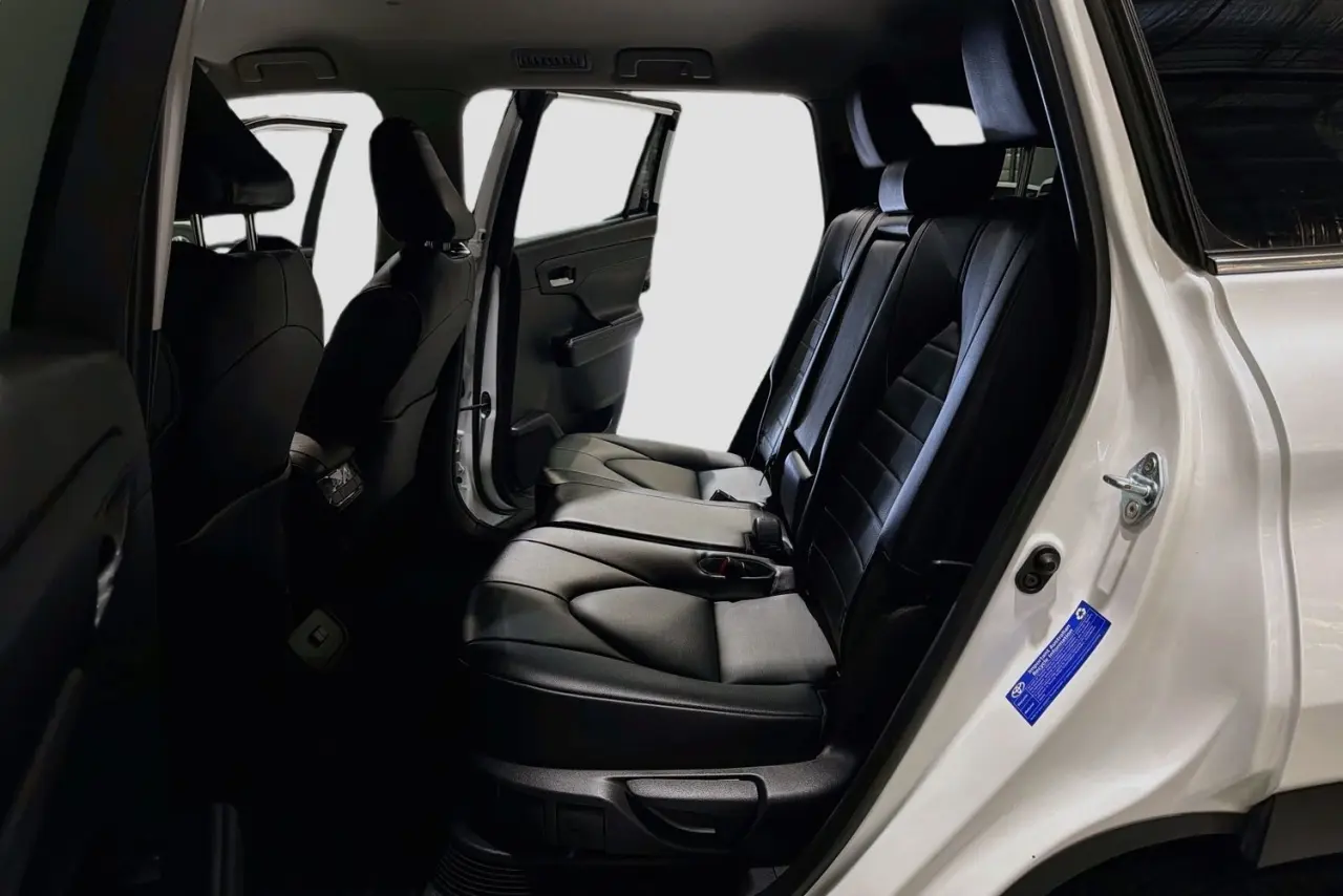 2022 Toyota Kluger Gallery Image 26