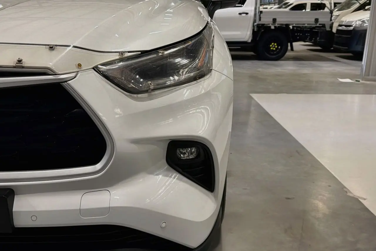 2022 Toyota Kluger Gallery Image 3