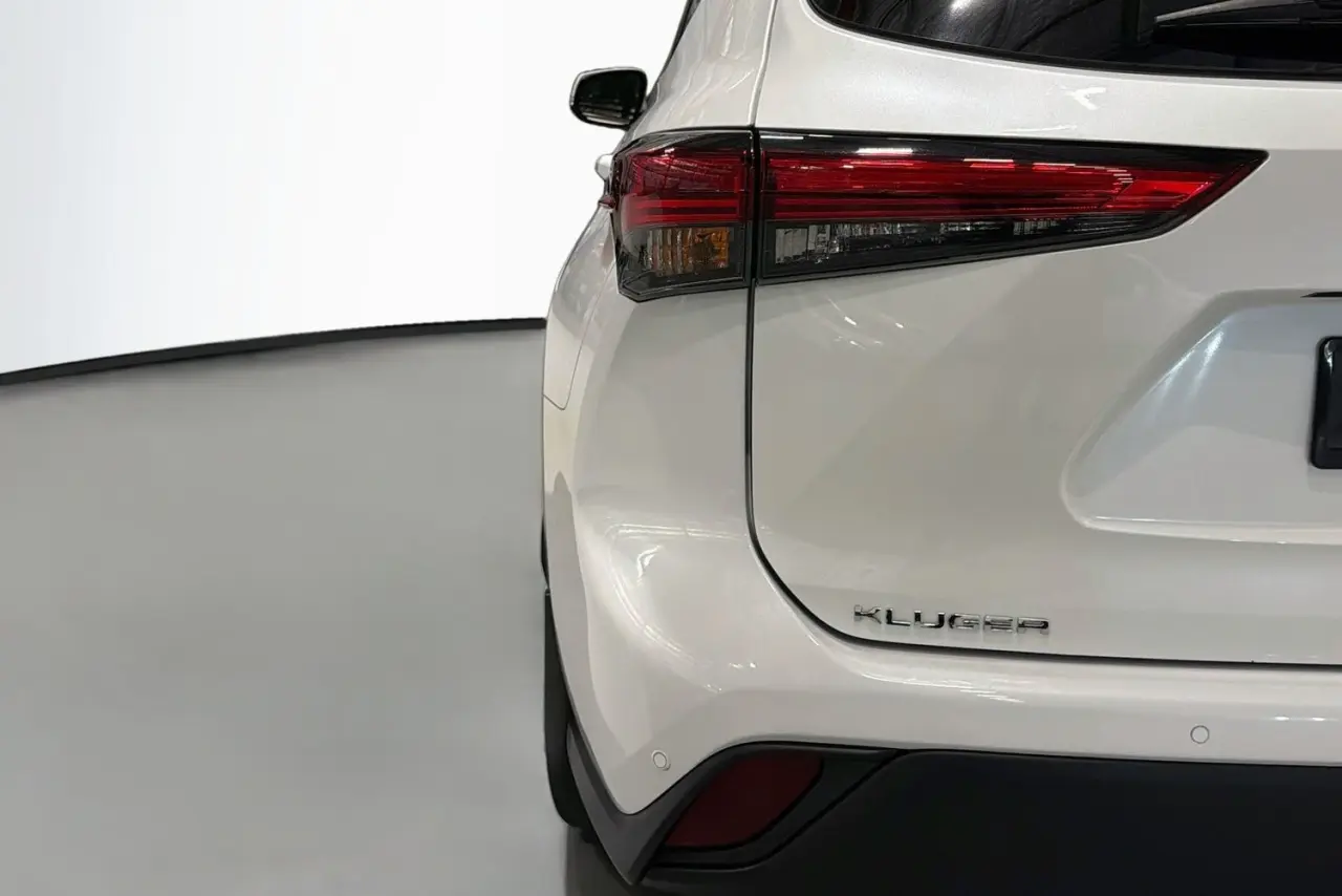 2022 Toyota Kluger Gallery Image 8