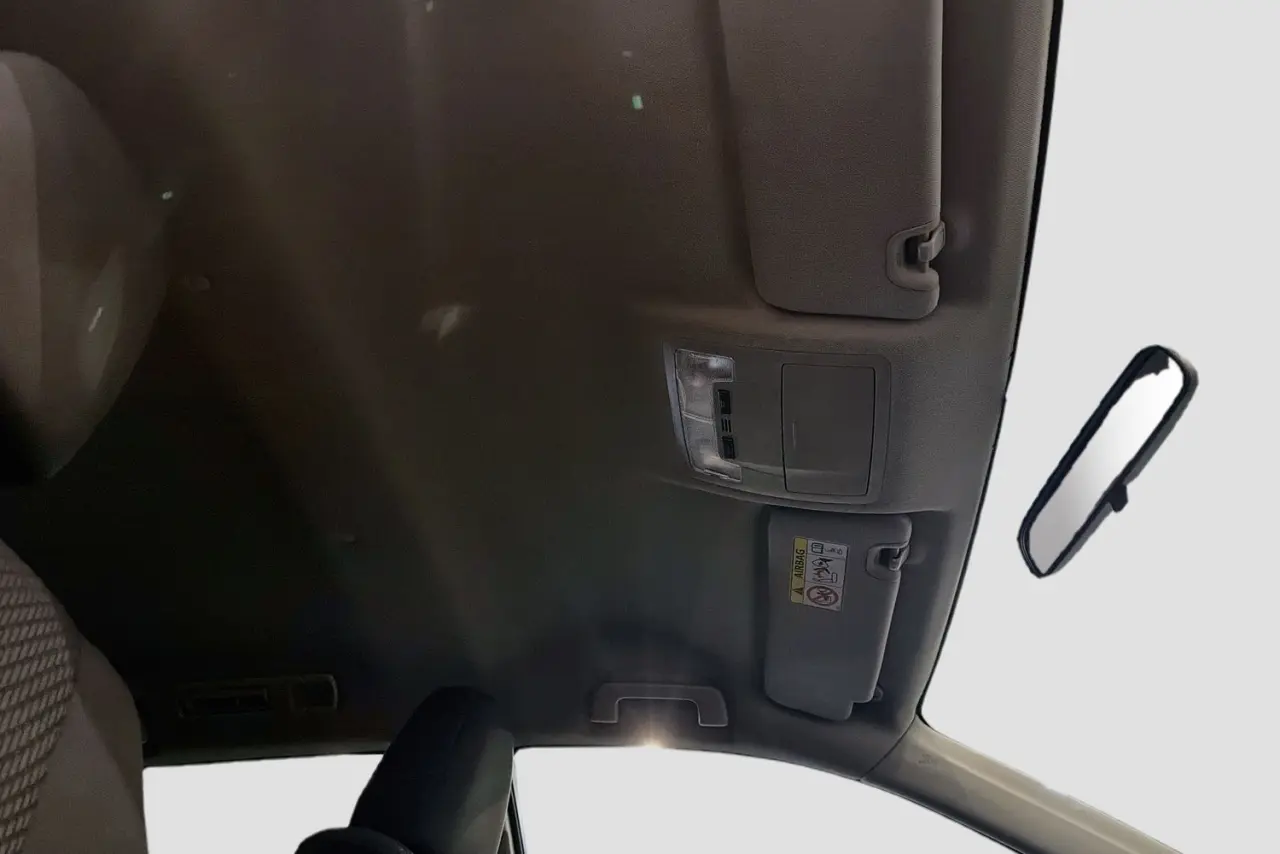 2016 Toyota Kluger Gallery Image 12