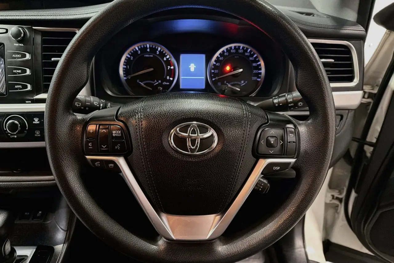 2016 Toyota Kluger Gallery Image 21