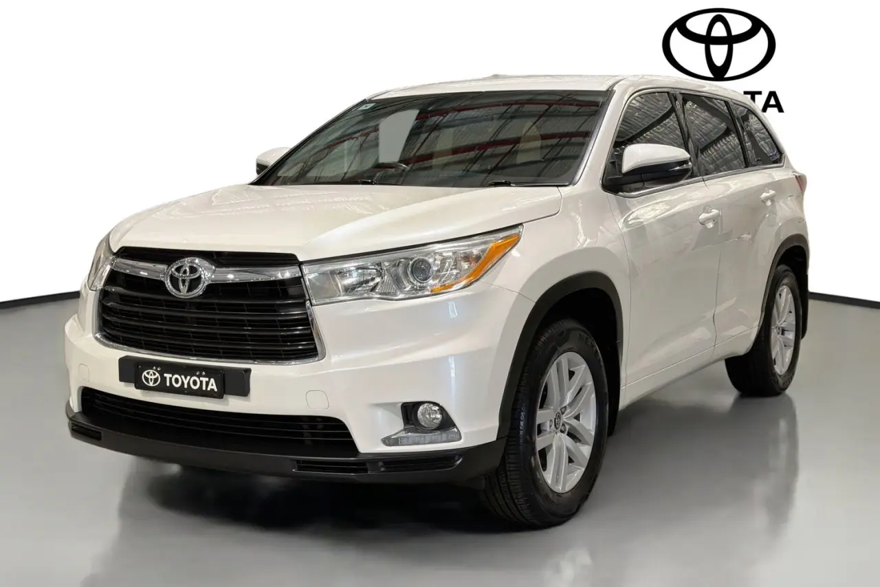 2016 Toyota Kluger Gallery Image 4