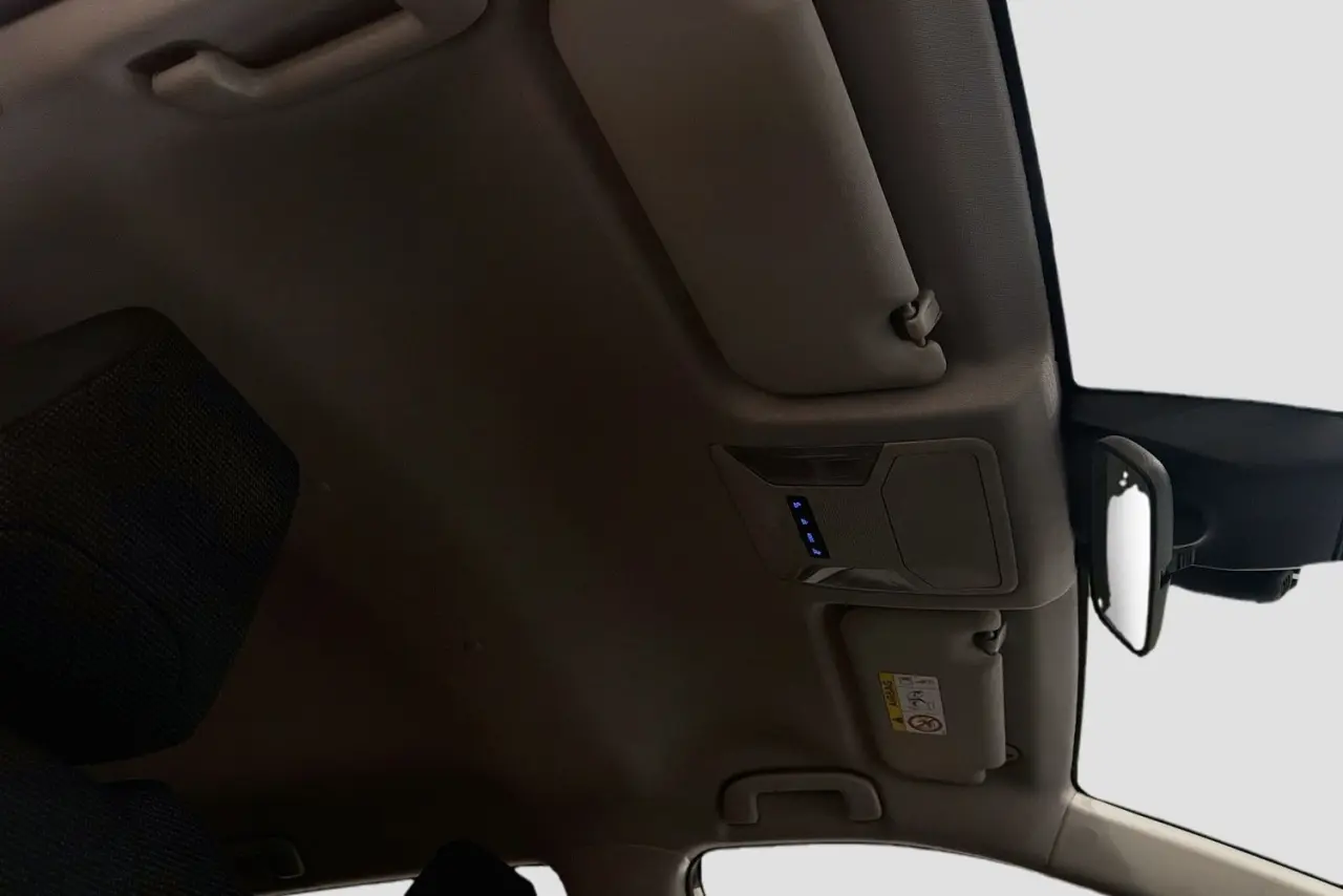 2022 Toyota RAV4 Gallery Image 12