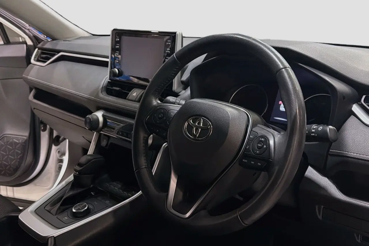 2022 Toyota RAV4 Gallery Image 14