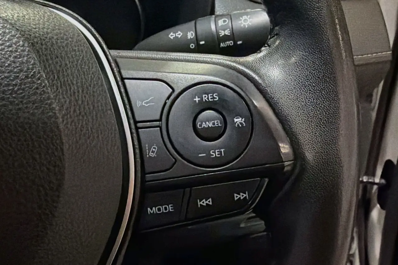 2022 Toyota RAV4 Gallery Image 20