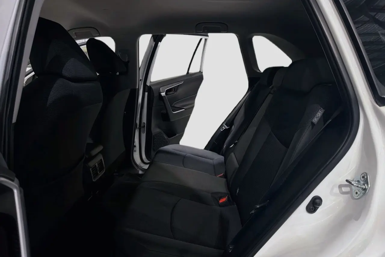 2022 Toyota RAV4 Gallery Image 26