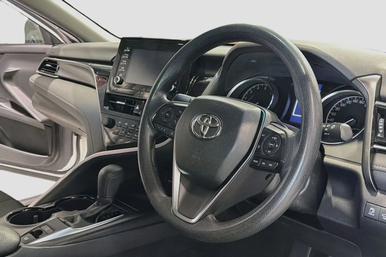 2021 Toyota Camry Gallery Image 14