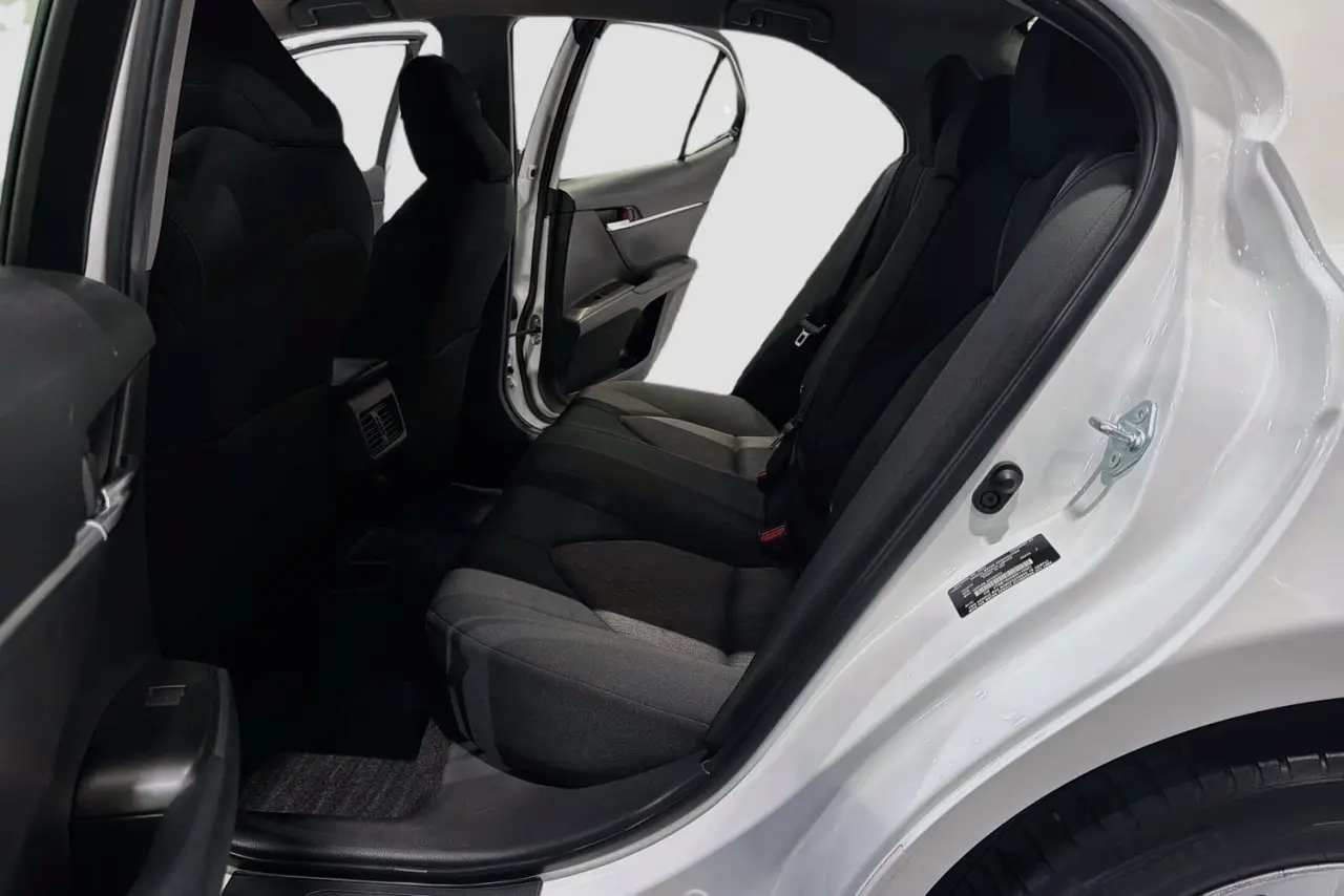2021 Toyota Camry Gallery Image 26