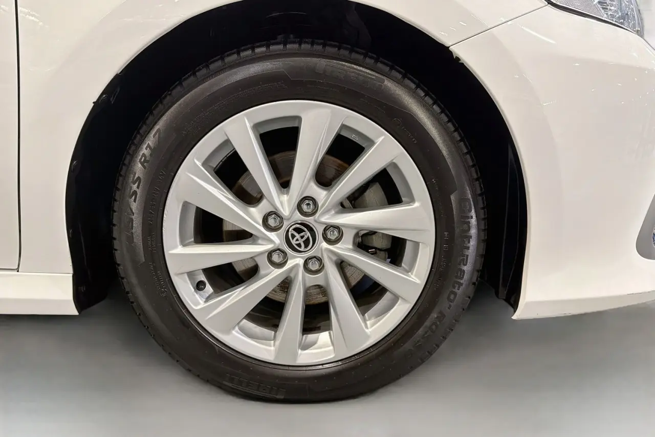 2021 Toyota Camry Gallery Image 28