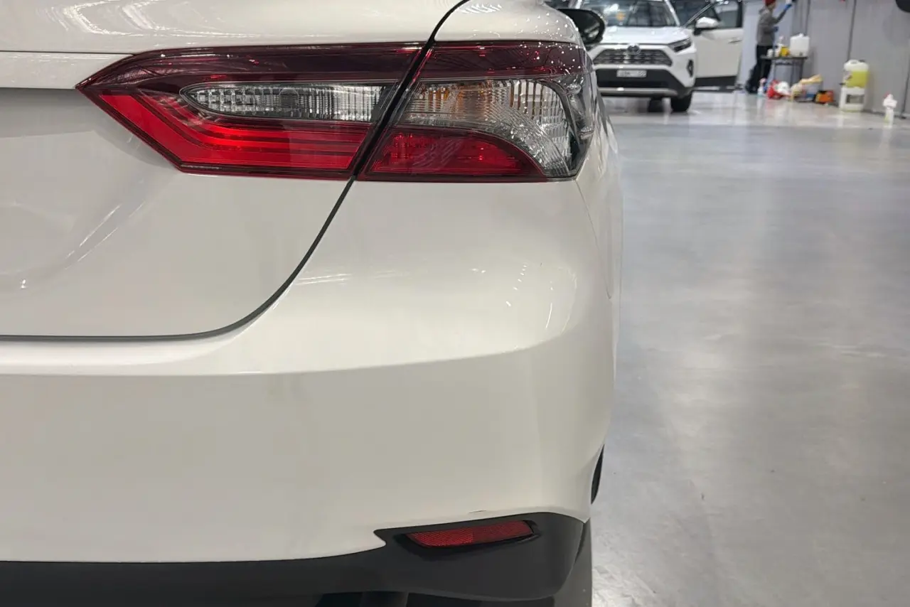2021 Toyota Camry Gallery Image 9