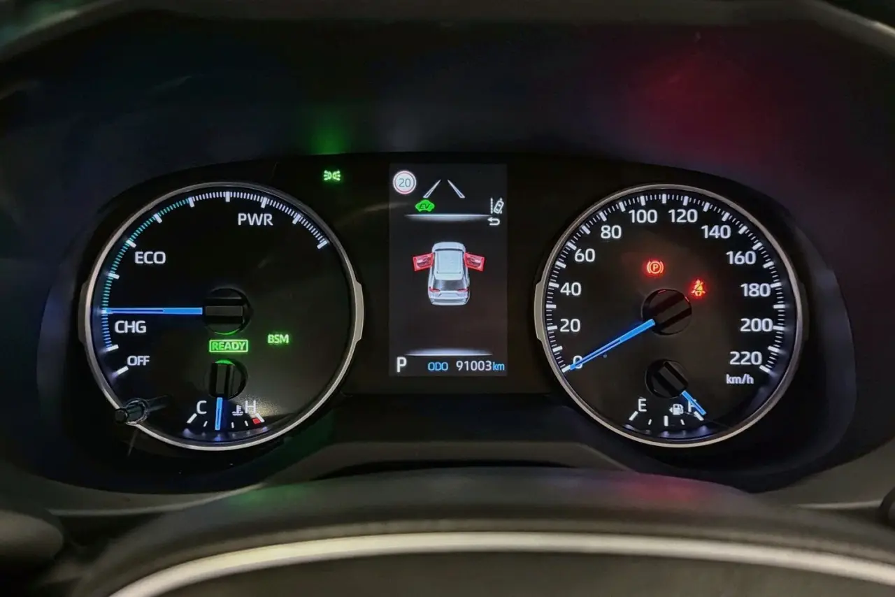 2022 Toyota RAV4 Gallery Image 22