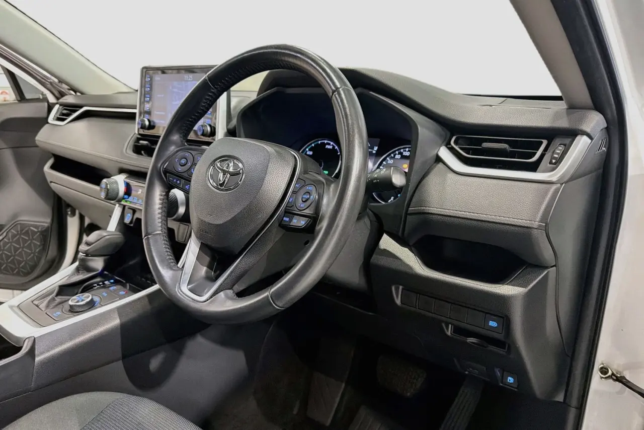 2022 Toyota RAV4 Gallery Image 23