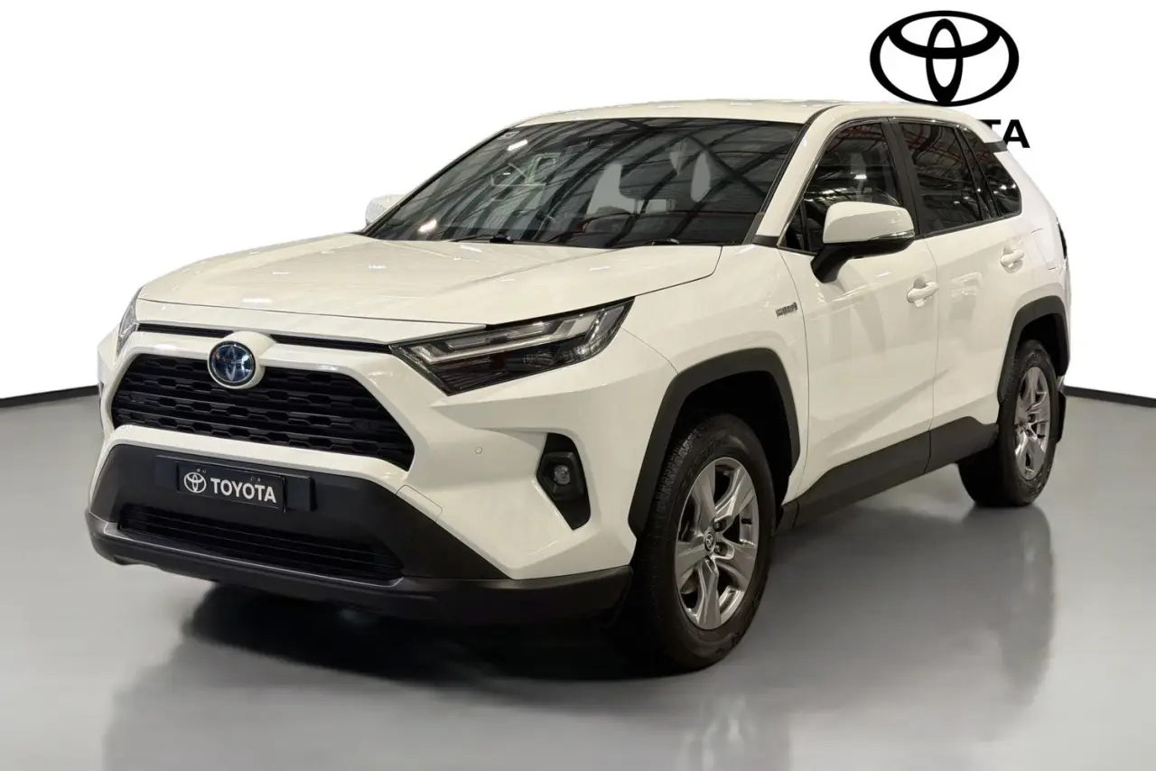 2022 Toyota RAV4 Gallery Image 4