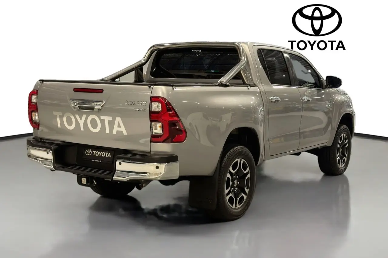 2021 Toyota Hilux Gallery Image 10
