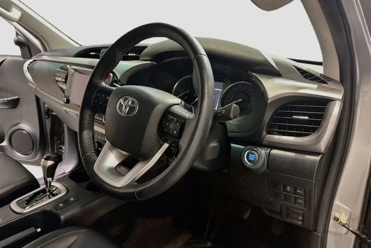 2021 Toyota Hilux Gallery Image 23