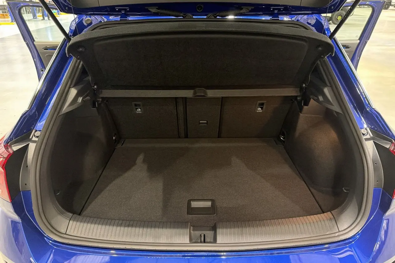 2023 Volkswagen T-Roc Gallery Image 27