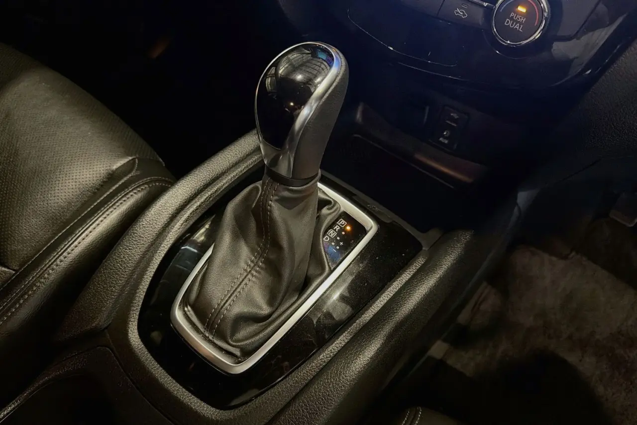 2018 Nissan X-TRAIL Gallery Image 18