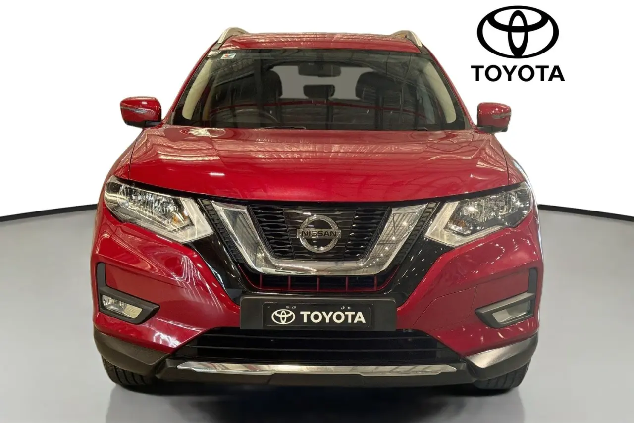 2018 Nissan X-TRAIL Gallery Image 2