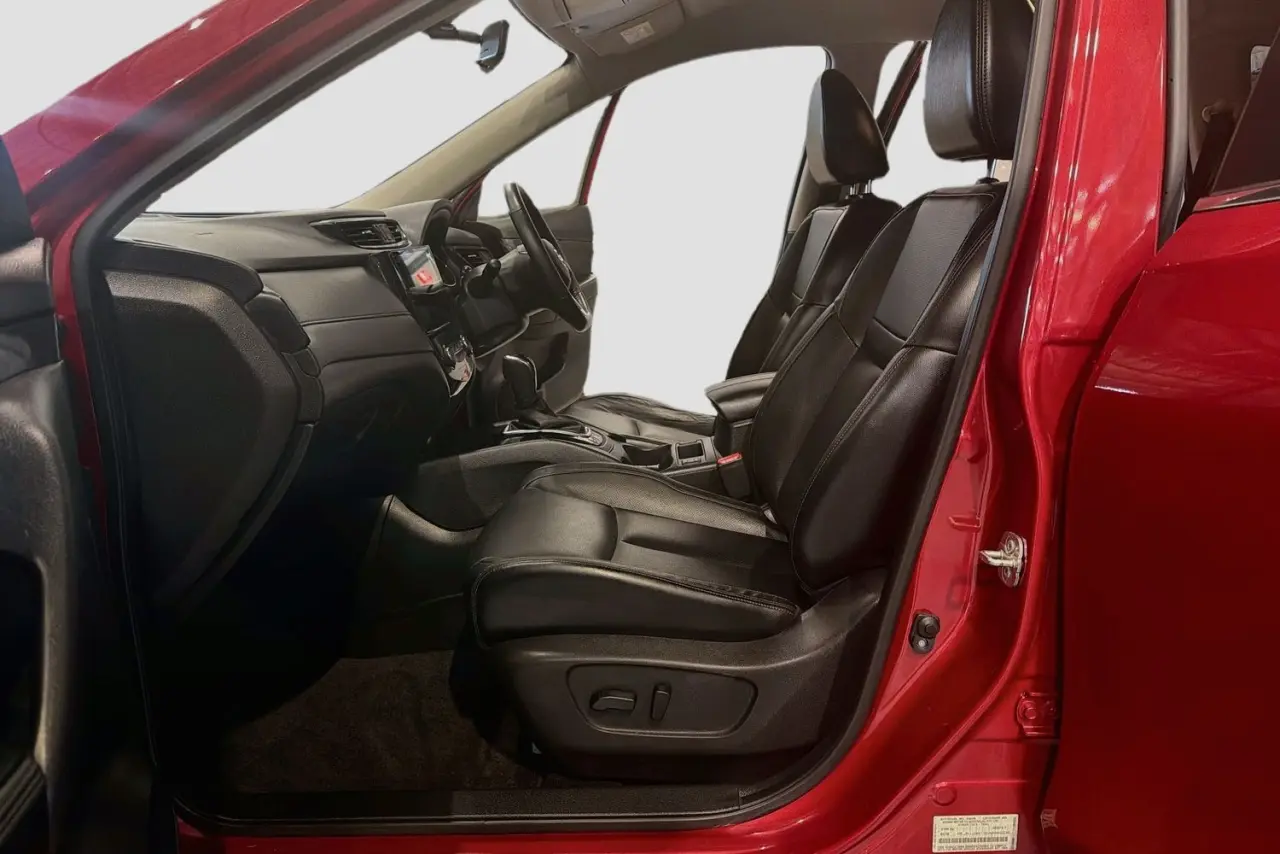 2018 Nissan X-TRAIL Gallery Image 25