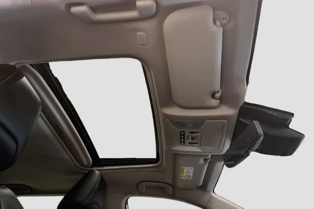 2023 Toyota RAV4 Gallery Image 12