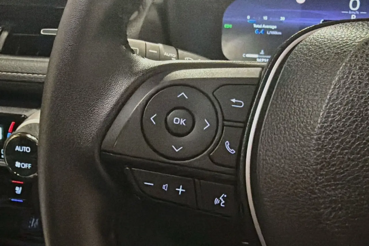 2023 Toyota RAV4 Gallery Image 19