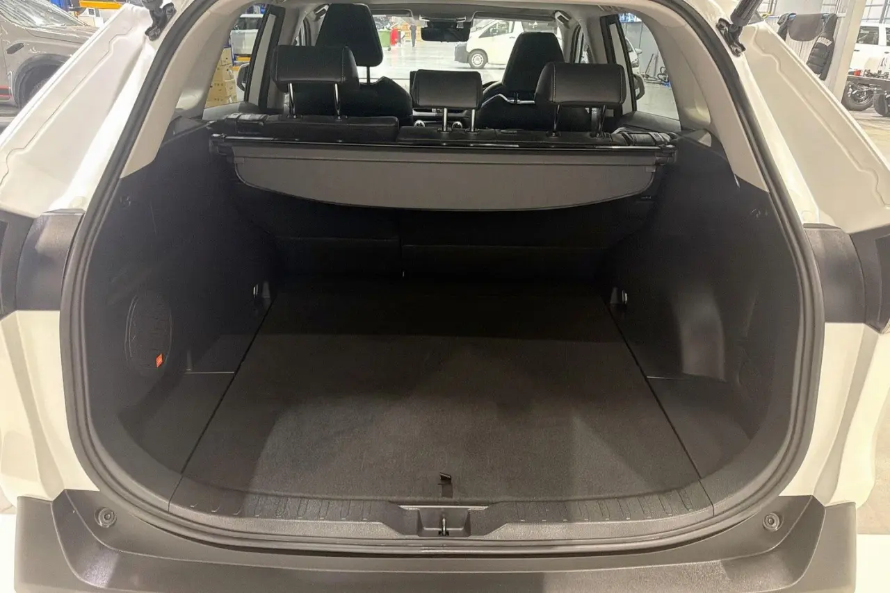 2023 Toyota RAV4 Gallery Image 27