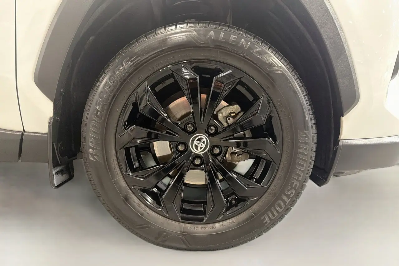 2023 Toyota RAV4 Gallery Image 28