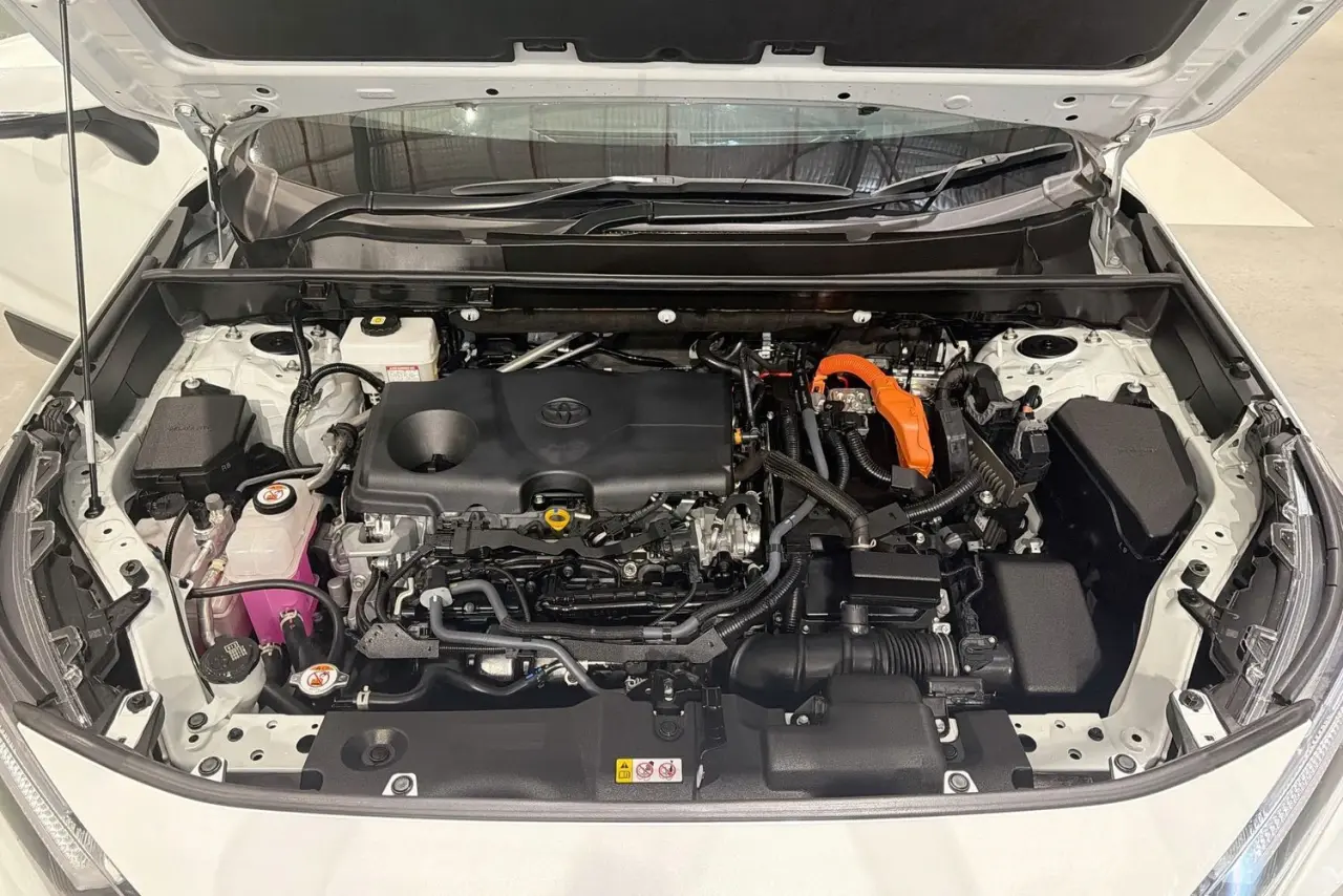 2023 Toyota RAV4 Gallery Image 29