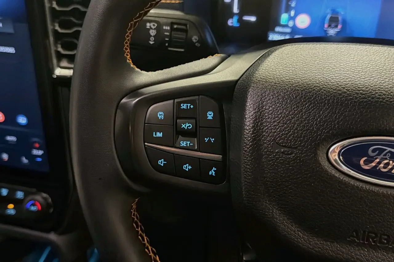 2025 Ford Ranger Gallery Image 19