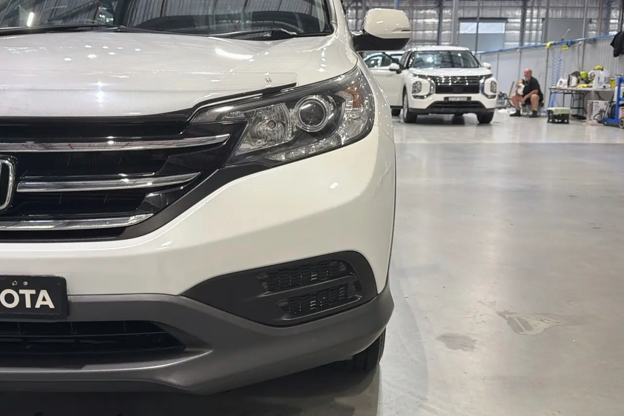 2013 Honda CR-V Gallery Image 3