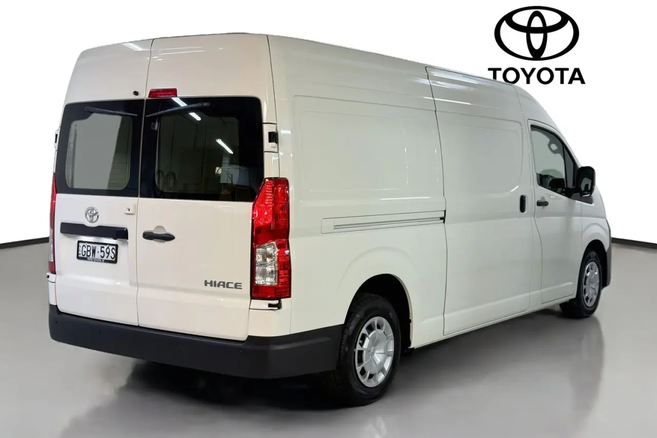 2026 Toyota Hiace Gallery Image 10