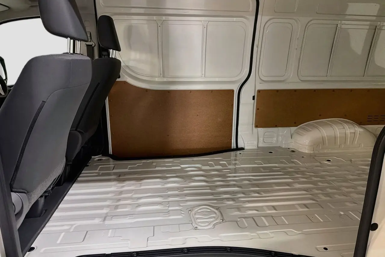 2026 Toyota Hiace Gallery Image 26