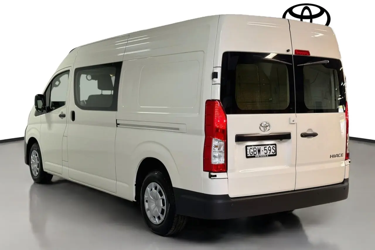 2026 Toyota Hiace Gallery Image 6