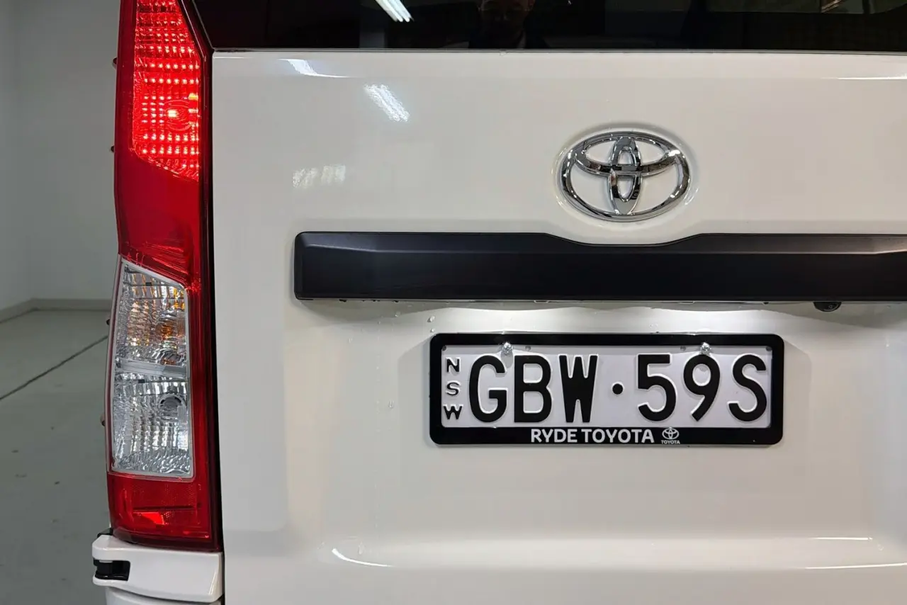 2026 Toyota Hiace Gallery Image 8