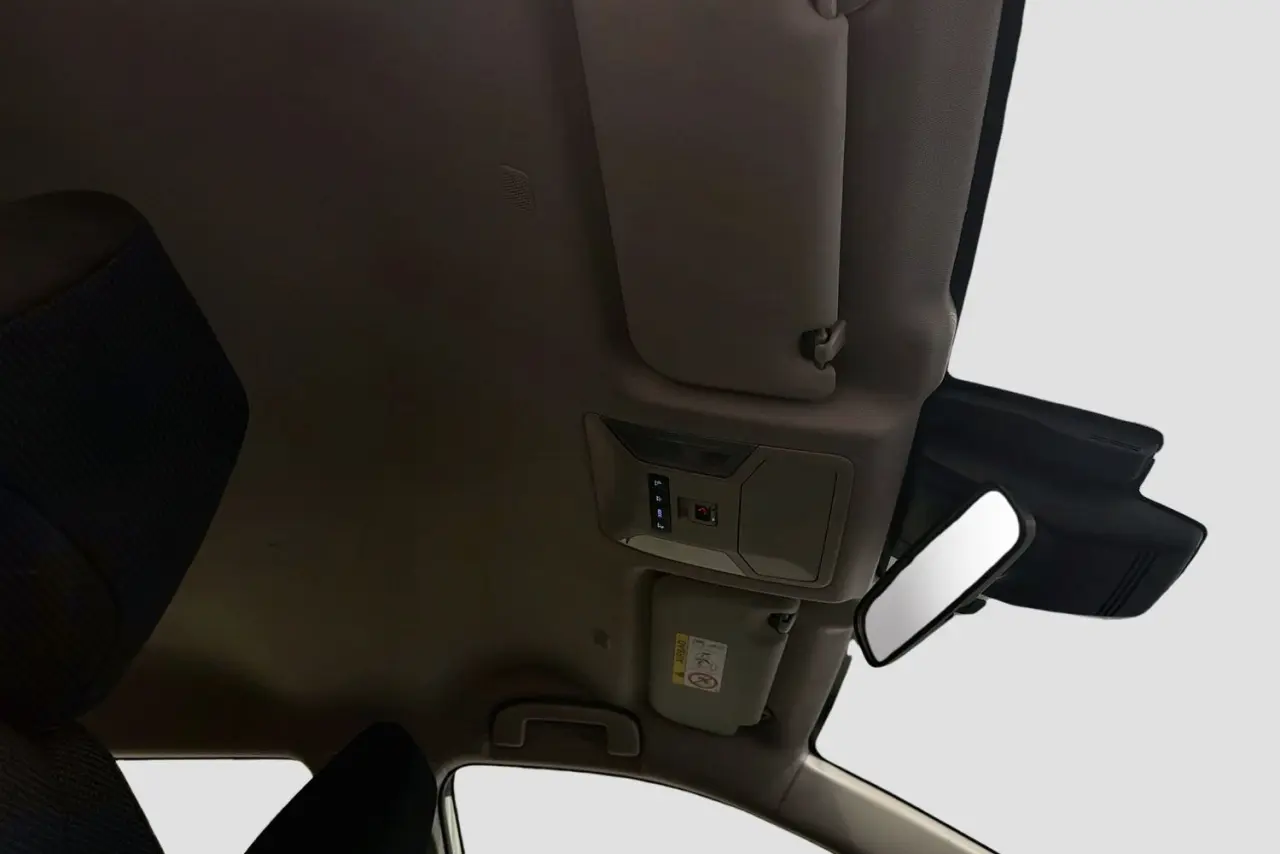 2024 Toyota RAV4 Gallery Image 12
