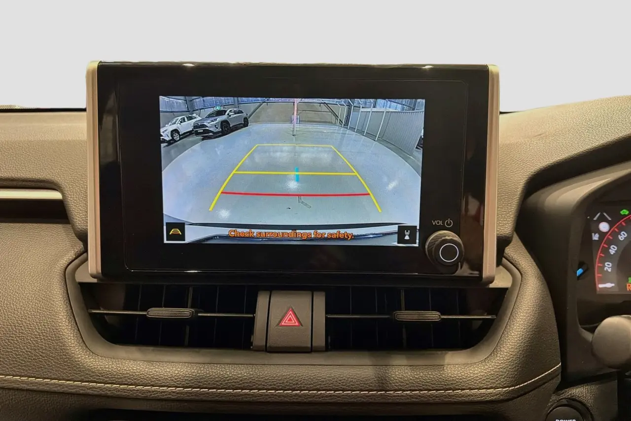 2024 Toyota RAV4 Gallery Image 16