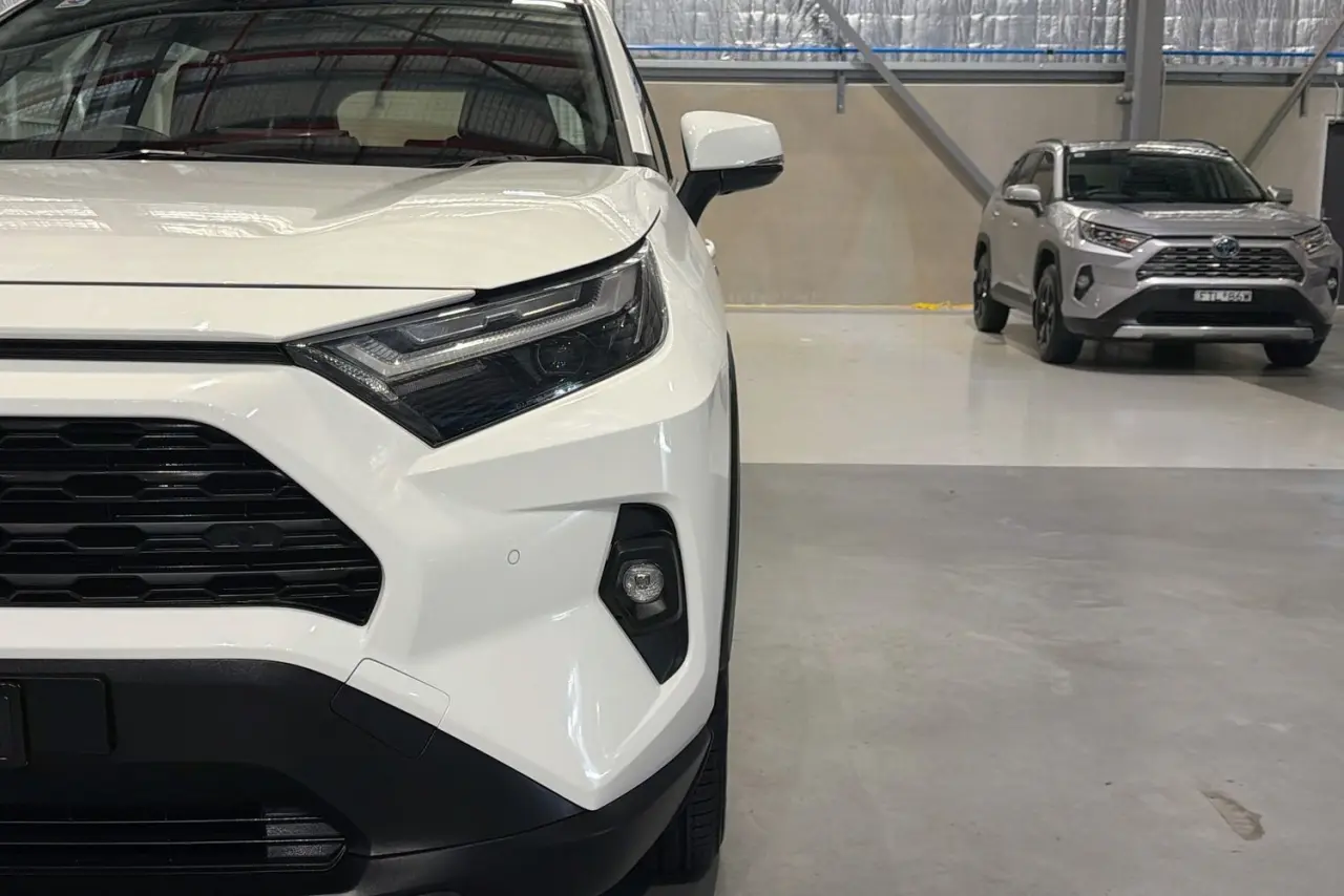 2024 Toyota RAV4 Gallery Image 3