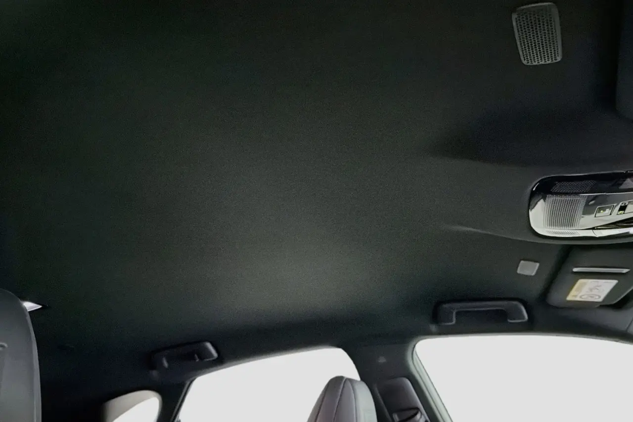 2025 Lexus NX Gallery Image 12