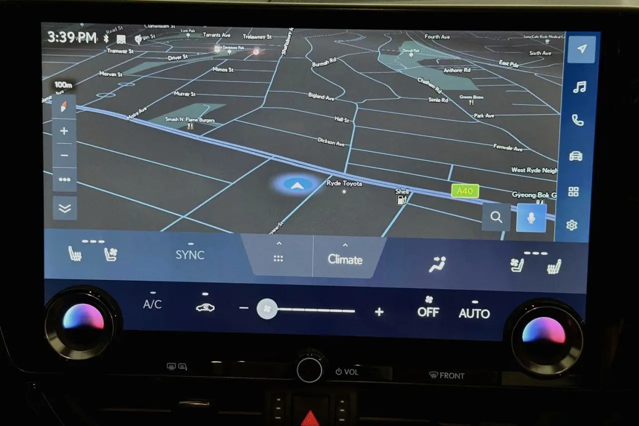2025 Lexus NX Gallery Image 17