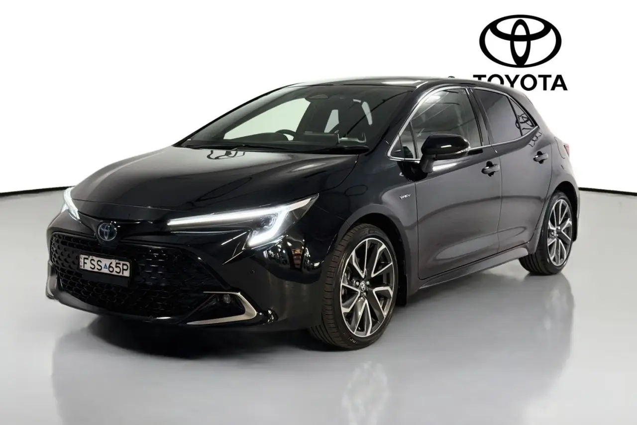 2025 Toyota Corolla Gallery Image 4