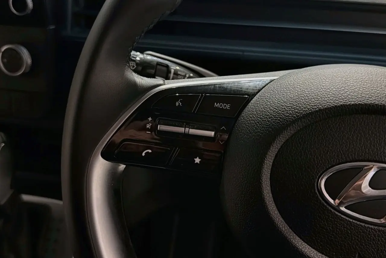 2023 Hyundai STARIA LOAD Gallery Image 19