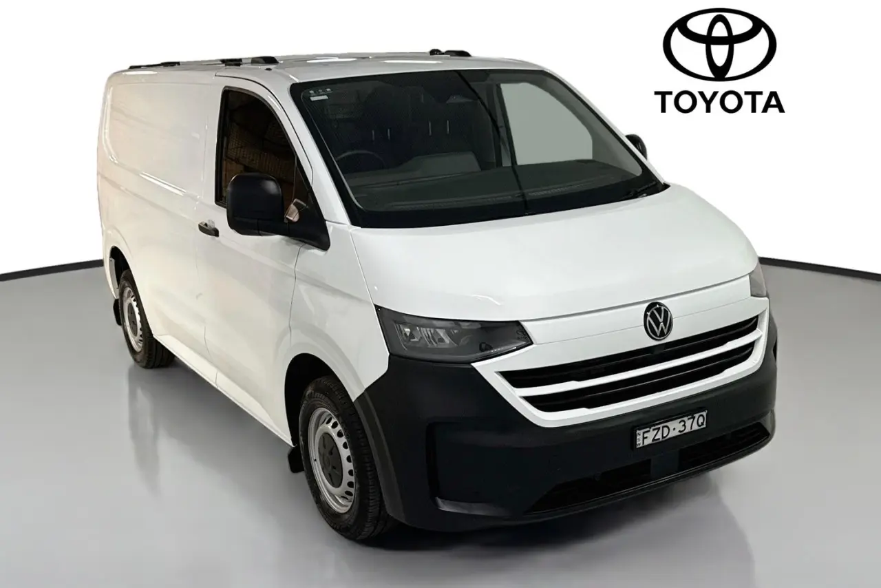2025 Volkswagen Transporter Gallery Image 30
