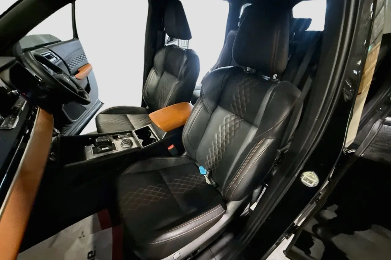 2022 Mitsubishi Outlander Gallery Image 25