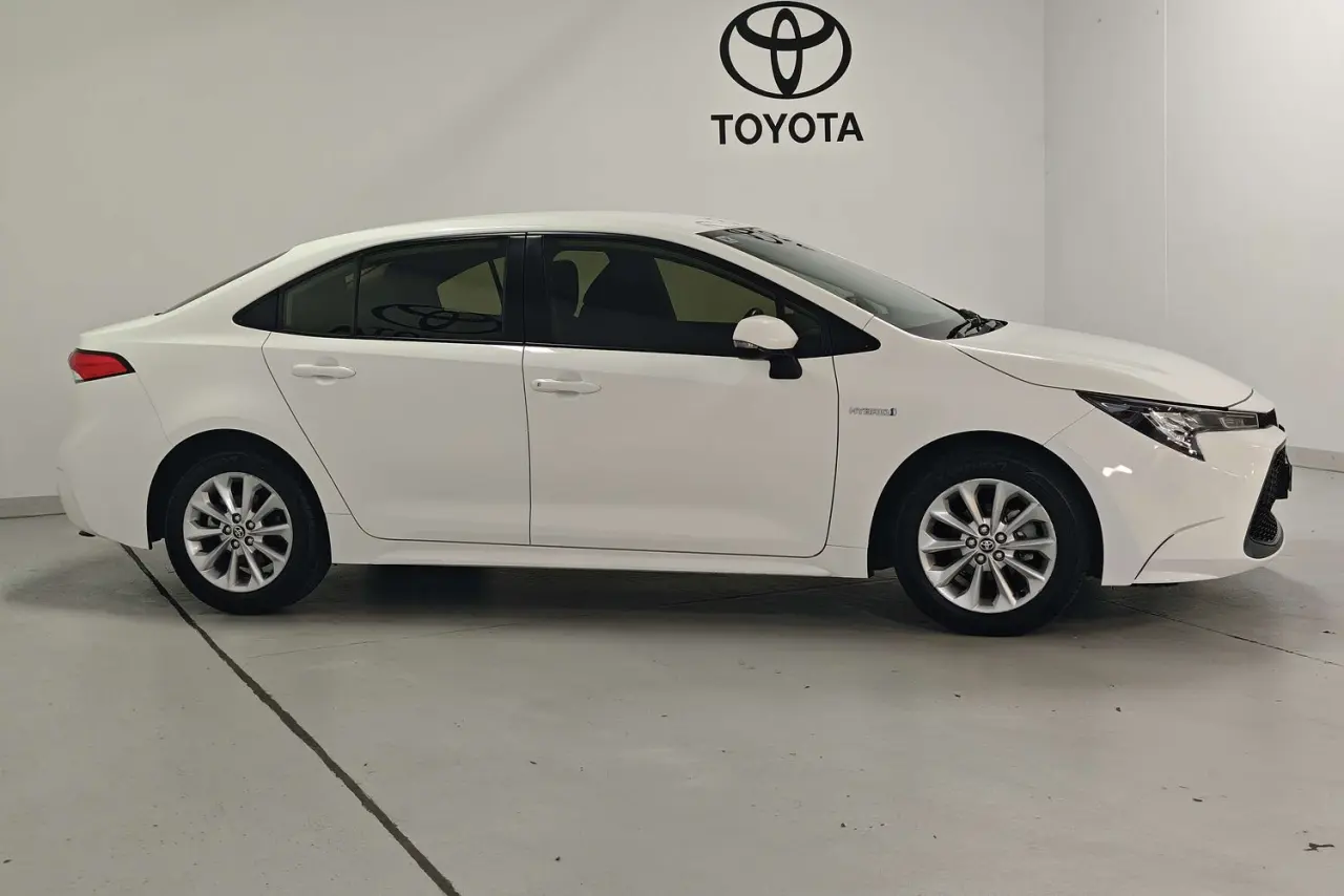 2022 Toyota Corolla Gallery Image 4
