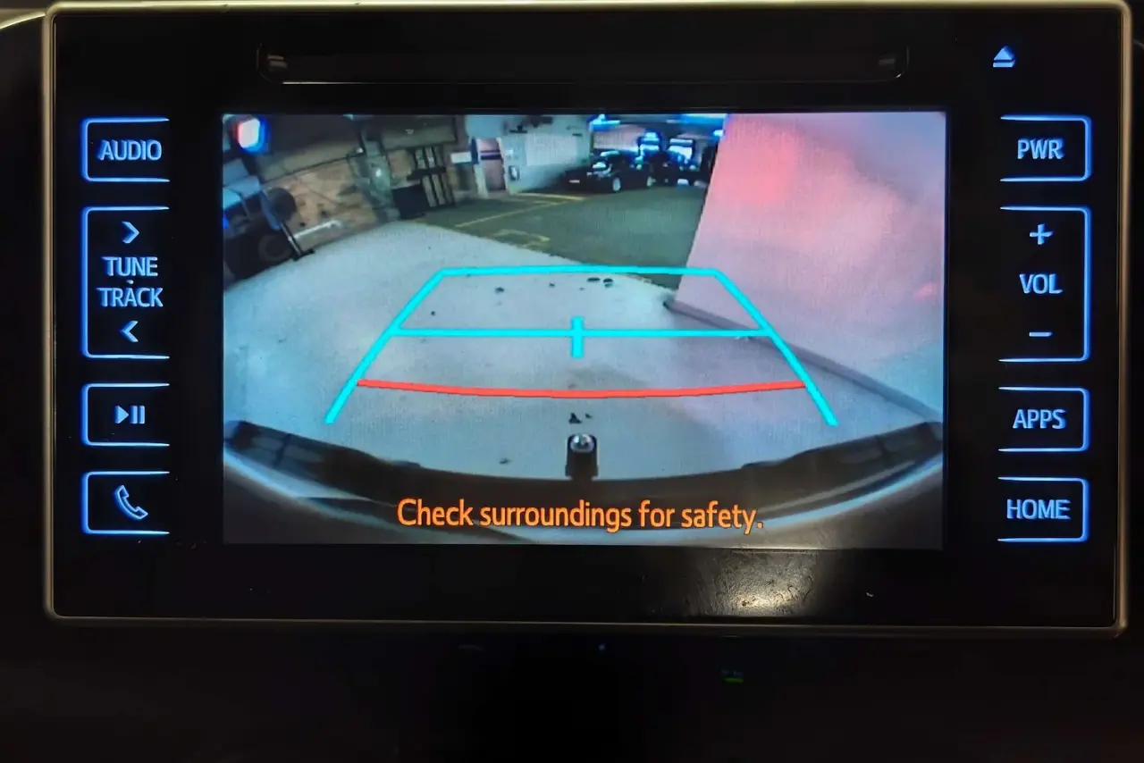 2019 Toyota Hilux Gallery Image 20